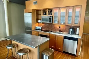 122 W Broughton St, Savannah, GA 31401 - Photo 7