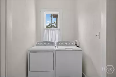825 E 34th Street, Savannah, GA 31401 - Photo 31