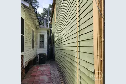 651 W 41st Street W, Savannah, GA 31415 - Photo 3