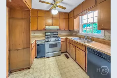 411 Edgewater Circle, Macon, GA 31220 - Photo 15
