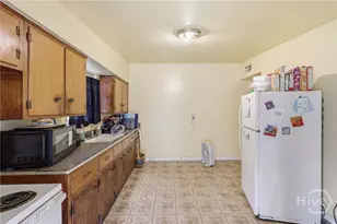 1214 E 60th St, Savannah, GA 31404 - Photo 11