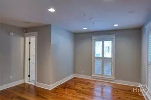65 Richmond Dr, Savannah, GA 31406 - Photo 7