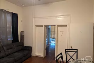 1118 Jefferson St, Savannah, GA 31401 - Photo 3