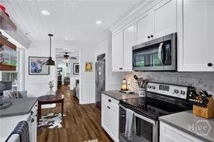 1106 A Walthour Rd, Savannah, GA 31410 - Photo 19