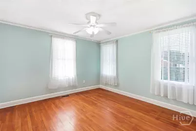 705 E 51st Street, Savannah, GA 31405 - Photo 19