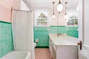 705 E 51st St, Savannah, GA 31405 - Photo 21