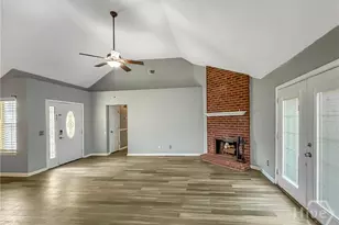 214 Finn Cir, Savannah, GA 31419 - Photo 5