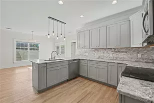415 E 58th St, Savannah, GA 31405 - Photo 19