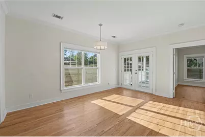 415 E 58th Street, Savannah, GA 31405 - Photo 13