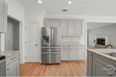 415 E 58th Street, Savannah, GA 31405 - Photo 21