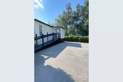 1611 E Henry Street #B, Savannah, GA 31404 - Photo 1