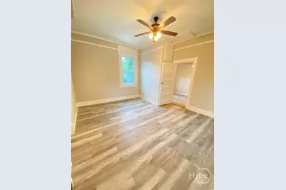 1611 1/2 E Henry Street #B, Savannah, GA 31404 - Photo 7