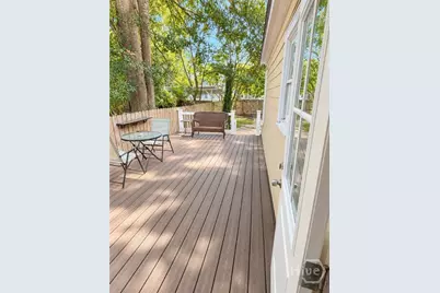 410 E 56th Street, Savannah, GA 31405 - Photo 15