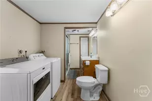 302 Chevis Rd, Savannah, GA 31419 - Photo 19