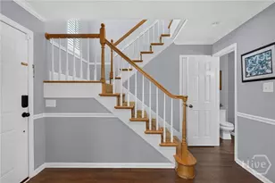 27 River Bluff Dr, Savannah, GA 31406 - Photo 9