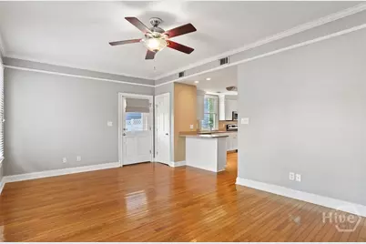 107 W 31st Lane, Savannah, GA 31401 - Photo 7