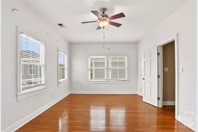 107 W 31st Lane, Savannah, GA 31401 - Photo 23