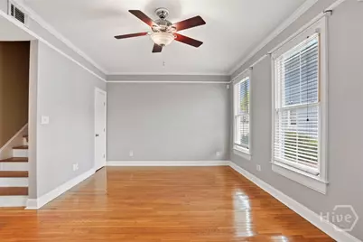 107 W 31st Lane, Savannah, GA 31401 - Photo 5