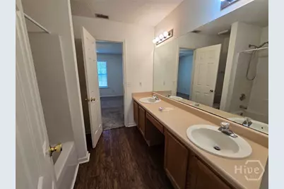 9812 Whitfield Avenue #B, Savannah, GA 31406 - Photo 11