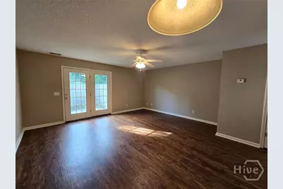 9812 Whitfield Avenue #B, Savannah, GA 31406 - Photo 13