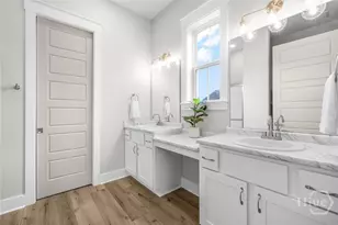 240 Ledford St, Pembroke, GA 31321 - Photo 11