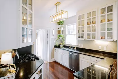 211 E 51st Street, Savannah, GA 31405 - Photo 19