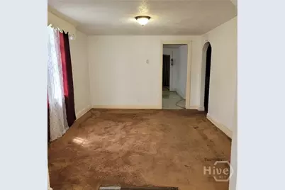 801 W 47th Street, Savannah, GA 31405 - Photo 7