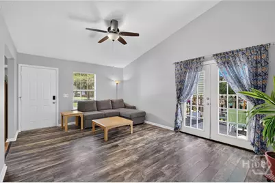 107 W White Hawthorne Drive, Savannah, GA 31419 - Photo 11