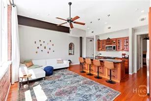 122 W Broughton St, Savannah, GA 31401 - Photo 15