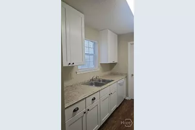 9806 Whitefield Avenue #B, Savannah, GA 31406 - Photo 7