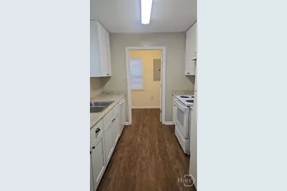 9806 Whitefield Avenue #B, Savannah, GA 31406 - Photo 5