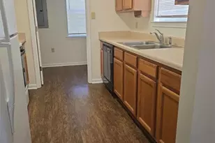 9810 Whitfield Ave, Savannah, GA 31406 - Photo 3