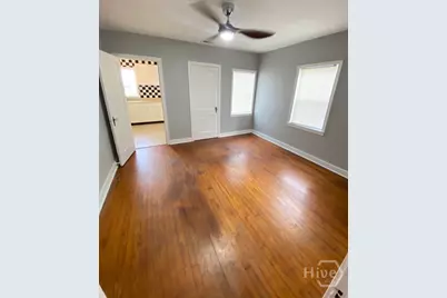 2206 E 41st Street, Savannah, GA 31404 - Photo 13