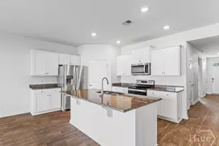 148 Troupe Dr, Savannah, GA 31407 - Photo 5