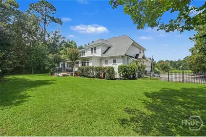 24 Oakcrest Drive E, Savannah, GA 31405 - Photo 69