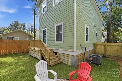 744 E 33rd Street, Savannah, GA 31401 - Photo 19