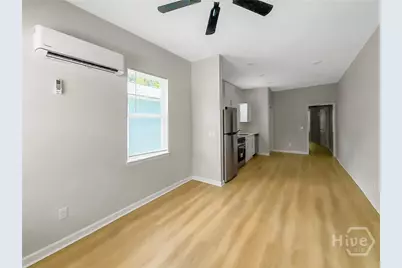 706 W 51st Street, Savannah, GA 31405 - Photo 3