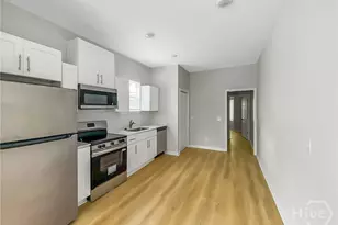 706 W 51st St, Savannah, GA 31405 - Photo 5