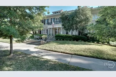 124 E 45th Street, Savannah, GA 31405 - Photo 17