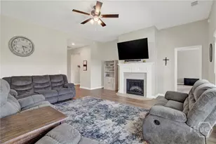 1104 Turpentine Trl, Hinesville, GA 31313 - Photo 29