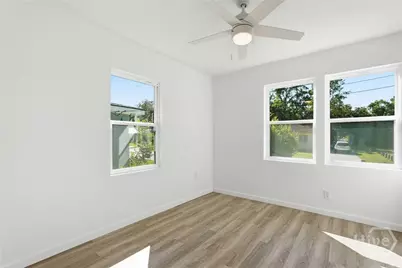 212 Fell Street, Savannah, GA 31415 - Photo 7