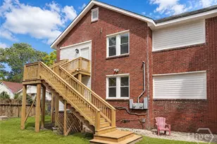 19 W 50th St, Savannah, GA 31401 - Photo 3
