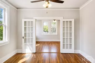 19 W 50th St, Savannah, GA 31401 - Photo 21