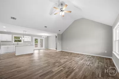 701 Waters Street, Glennville, GA 30427 - Photo 3