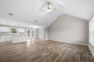 701 Waters St, Glennville, GA 30427 - Photo 3