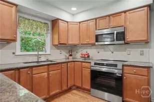 4 Willoughby Ln, Savannah, GA 31411 - Photo 13