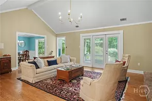 4 Willoughby Ln, Savannah, GA 31411 - Photo 5