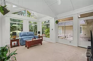 4 Willoughby Ln, Savannah, GA 31411 - Photo 17