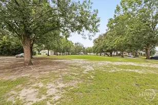 414 E 66th St, Savannah, GA 31405 - Photo 31