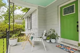 414 E 66th St, Savannah, GA 31405 - Photo 3
